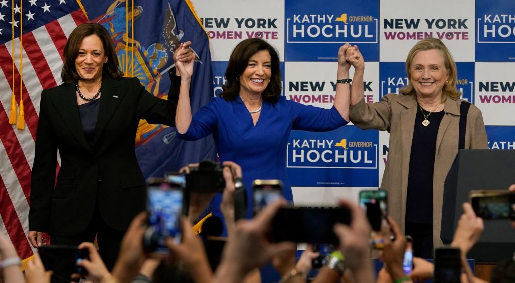 TOPSHOT-US-VOTE-POLITICS-HARRIS-ELECTION