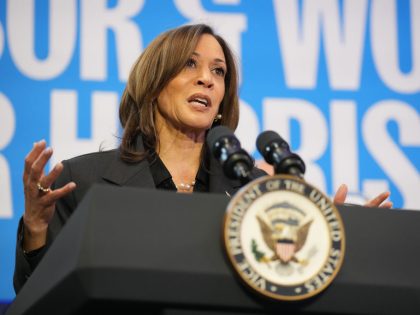 Kamala Harris Campaigns Across Wisconsin In Final Days Of Campaign