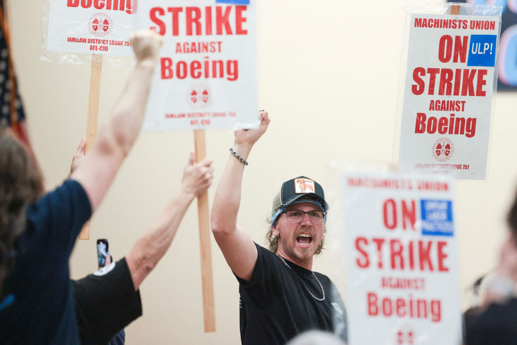 TOPSHOT-US-AEROSPACE-AVIATION-UNIONS-STRIKE-BOEING