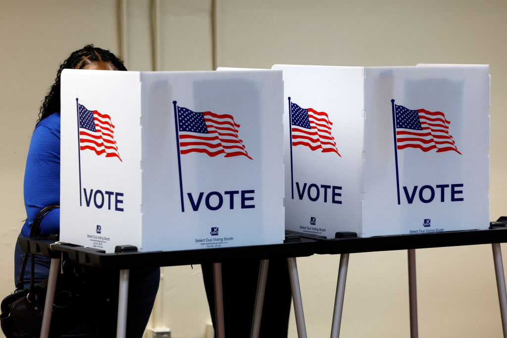 US-VOTE-POLITICS-EARLY VOTING