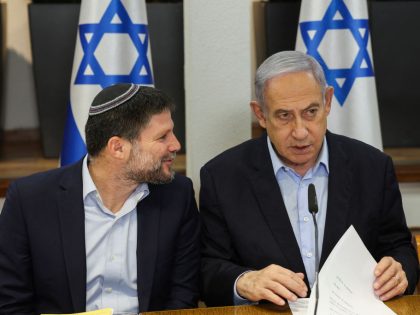 ISRAEL-PALESTINIAN-CONFLICT-CABINET