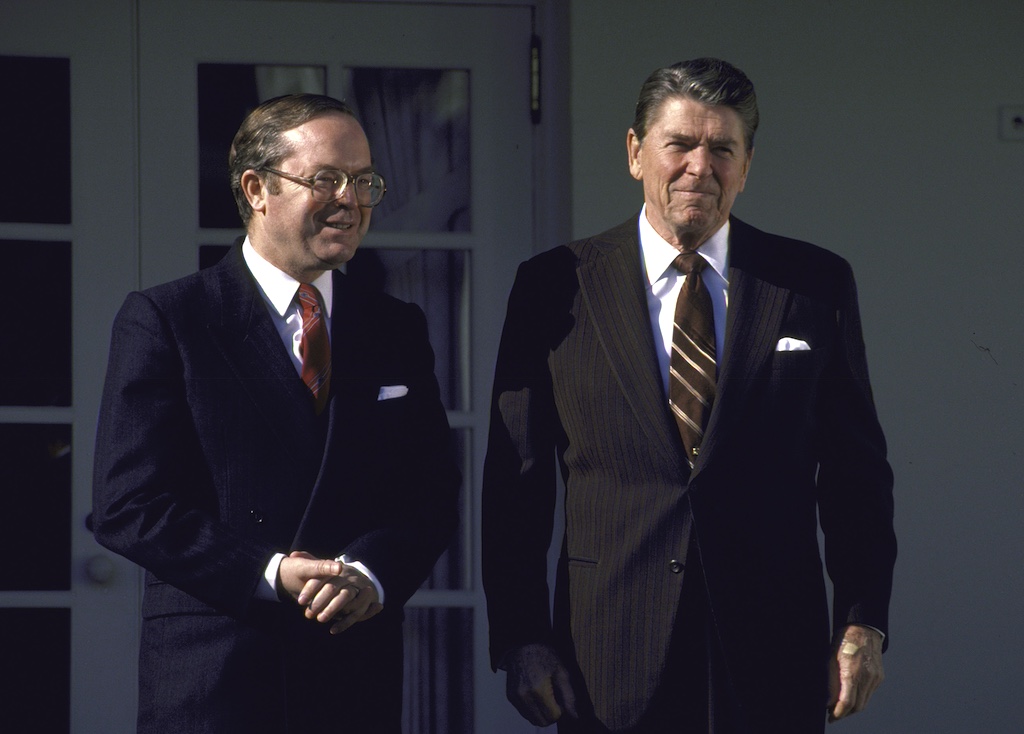 Belgian PM Wilfried Martens (L) w Pres Ronald Reagan at Wh