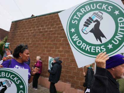 Starbucks Workers United Union Holds Rally At Staten Island Starbucks Location