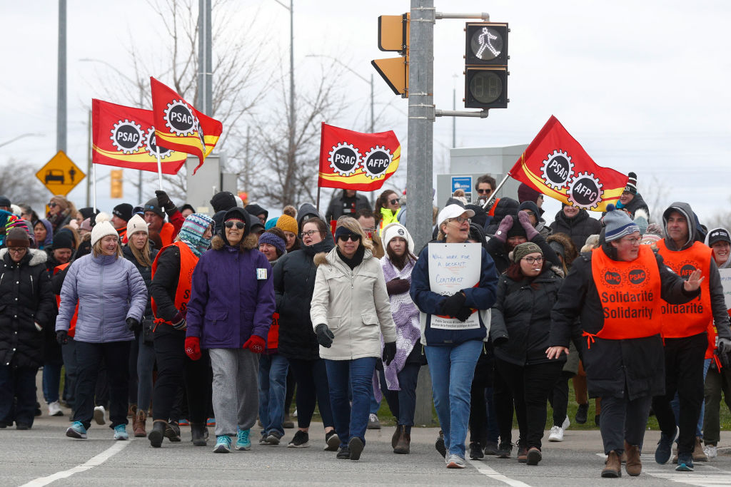 CANADA-LABOR-STRIKE-INFLATION