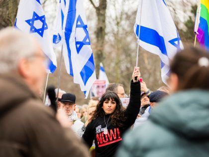 Demo against anti-Semitism and for solidarity with Israel
