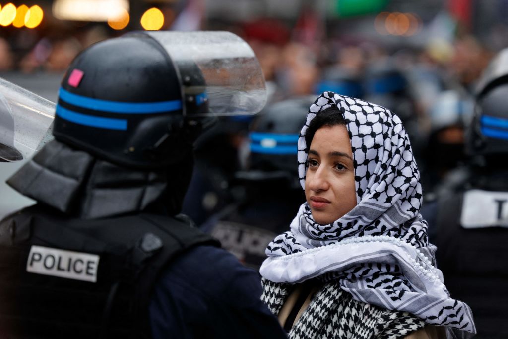 TOPSHOT-FRANCE-PALESTINIAN-ISRAEL-CONFLICT-DEMO