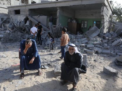Israeli attacks on Gaza continue