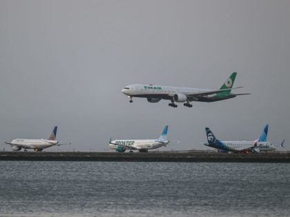 Planes at San Francisco International Airport (SFO)
