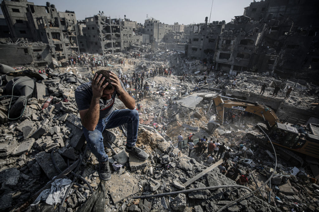 Dozens killed and injured after Israel's second bombardment at Jabalia refugee camp