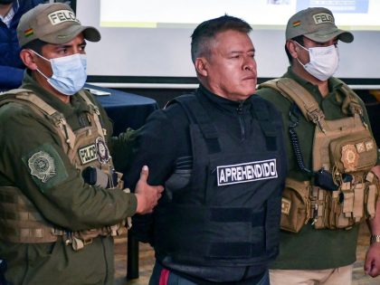 TOPSHOT-BOLIVIA-POLITICS-ARMY