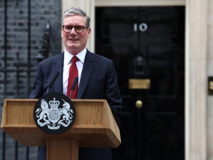 TOPSHOT-BRITAIN-POLITICS-VOTE