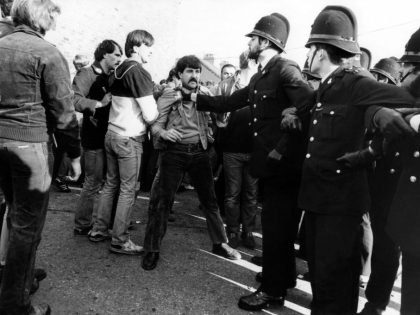 The National Miners Strike 1984  Police and pickets clash at Easington Colliery 28 August 1984