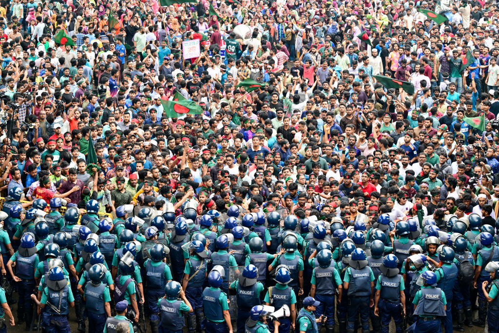 TOPSHOT-BANGLADESH-STUDENTS-PROTEST