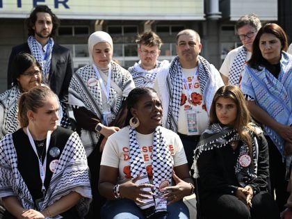 Palestinian-American speaker is not allowed to speak at Democratic National Convention