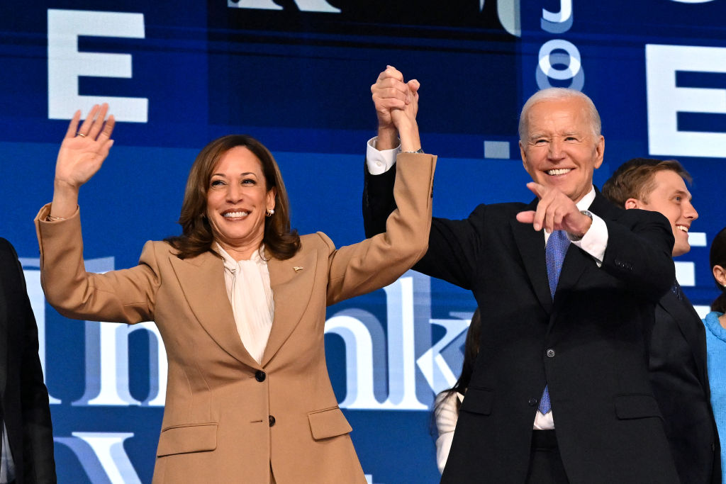 TOPSHOT-US-VOTE-POLITICS-DEMOCRATIC-CONVENTION