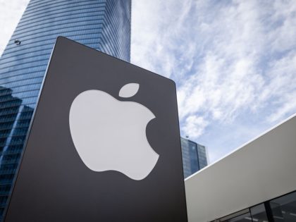 New Apple Store Opens In Kuala Lumpur
