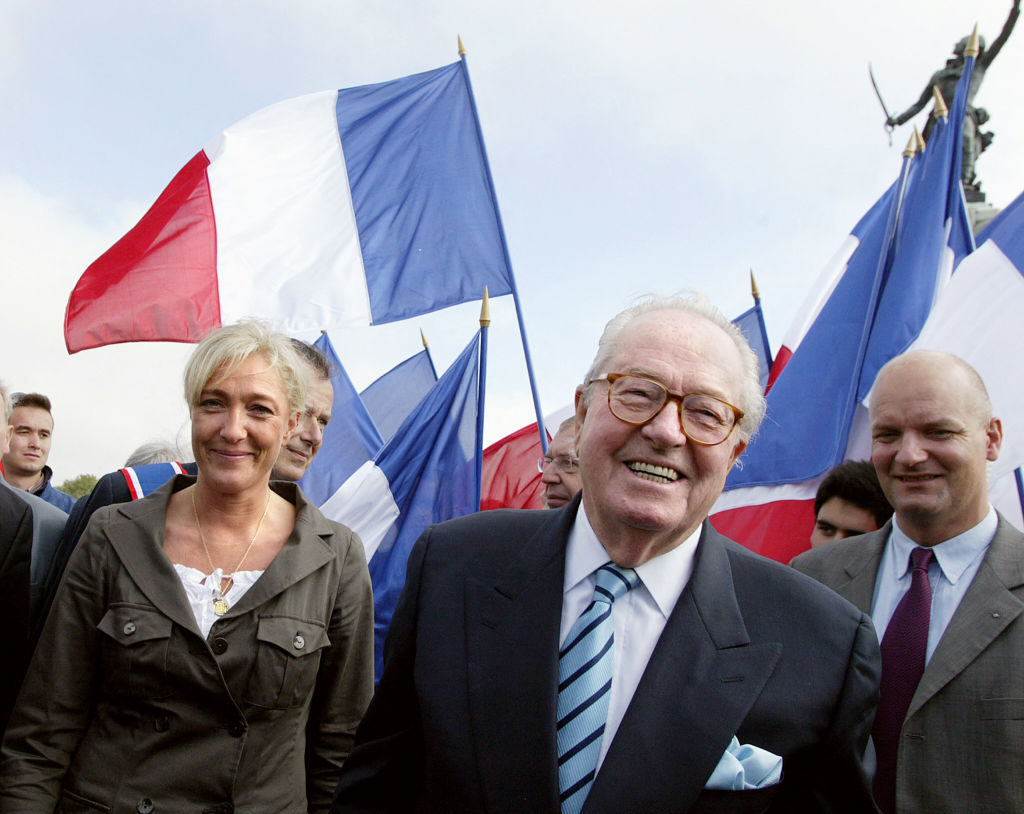 TOPSHOT-FRANCE-POLITICS-FARRIGHT