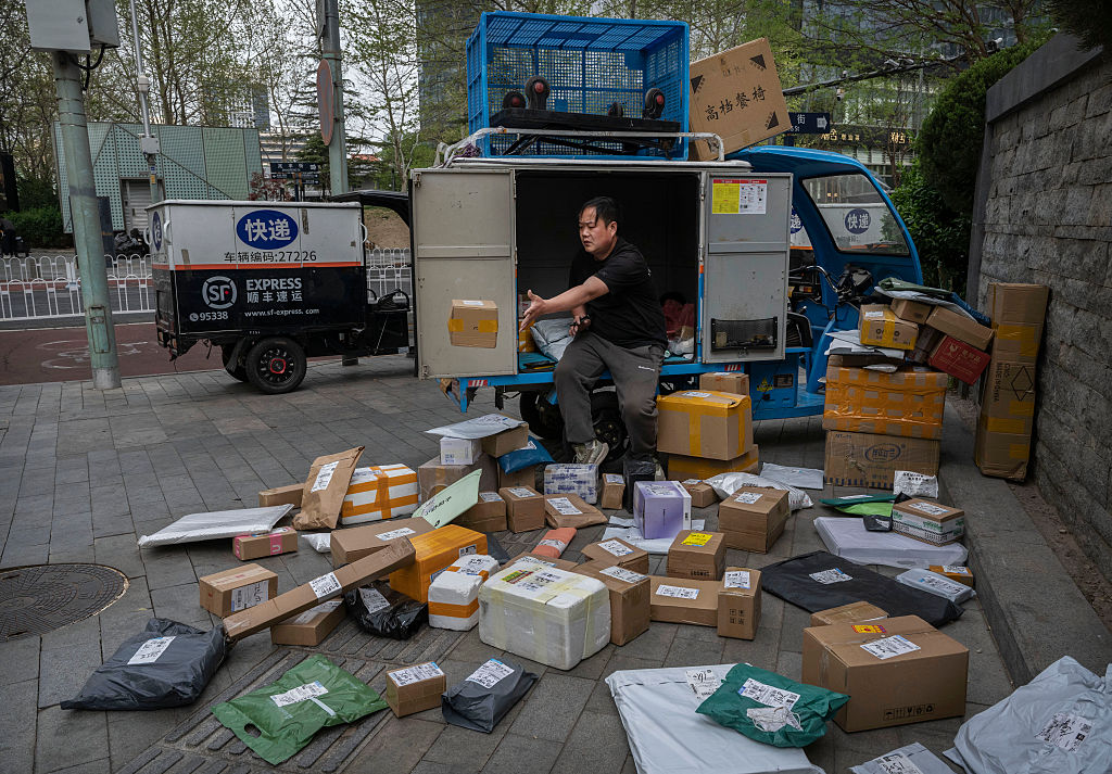 China US Trade War Escalates As Tariffs Kick In