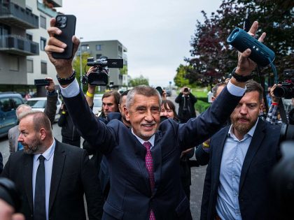 Czech Billionaire Set to Return to Power After Election Win