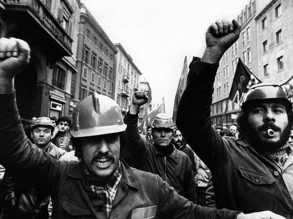 Breda workers demonstrating