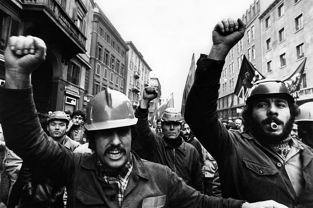 Breda workers demonstrating