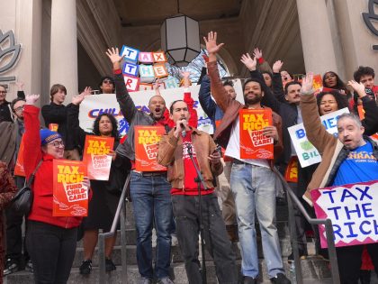 NYC-DSA holds a rally to tax the rich