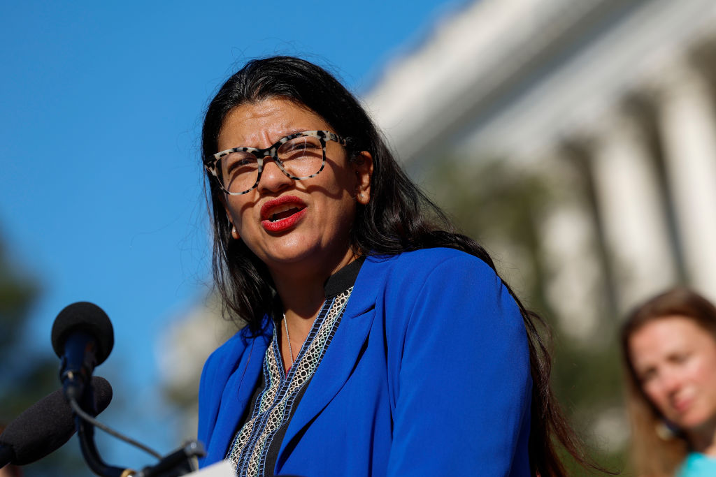 Rep. Tlaib Introduces Restaurant Workers Bill Of Rights