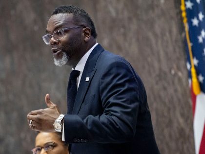 US-NEWS-CHICAGO-HEAD-TAX-JOHNSON-TB