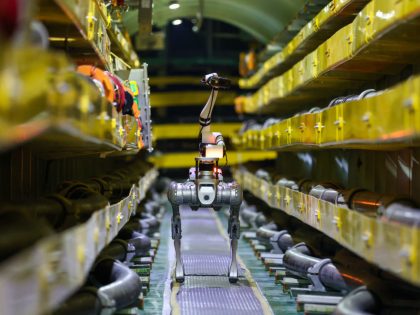 Inspection Robots Put Into Service In Electric Tunnel In Beijing