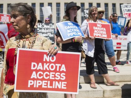 US-ENVIRONMENT-OIL-PROTEST-PIPELINE