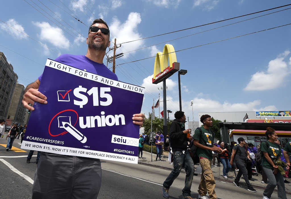 US-LABOR-PROTEST-WAGES