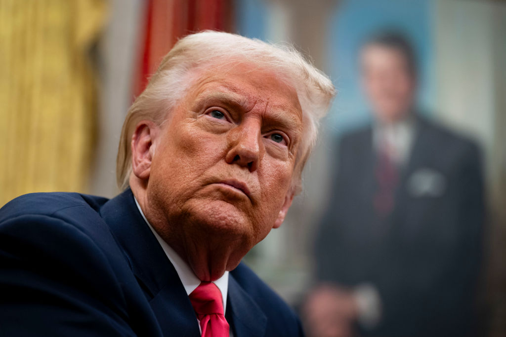 US Pauses Tariffs On Canada, Mexico USMCA Trade Until April 2