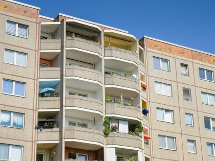 Prefabricated building, residential building, Ernst-Thälmann-Park, Prenzlauer Berg, Pankow, Berlin, Germany
