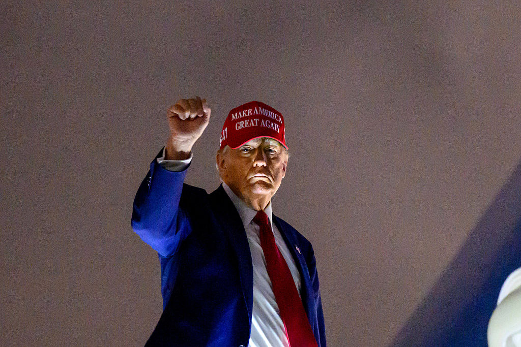 TOPSHOT-US-POLITICS-TRUMP