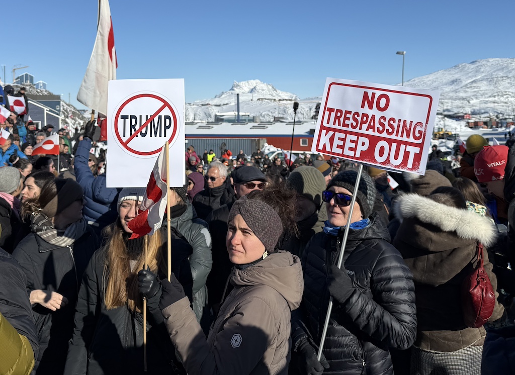 Greenlanders march to US consulate building, protesting Trump's annexation bid