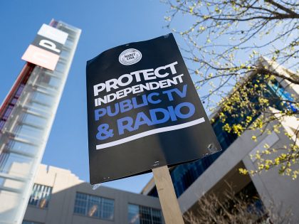 US-POLITICS-MEDIA-PROTEST