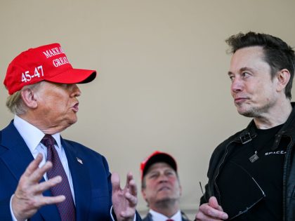 Donald Trump Watches SpaceX Launch Its Sixth Test Flight Of Starship Spacecraft