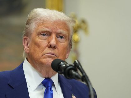 Trump Vows US Drug Price Cuts Of Up To 80% In Industry Blow