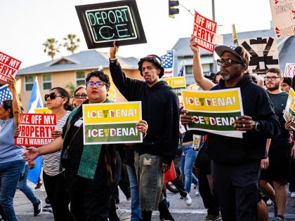 USA-PASADENA-VIGIL-ICE-LA