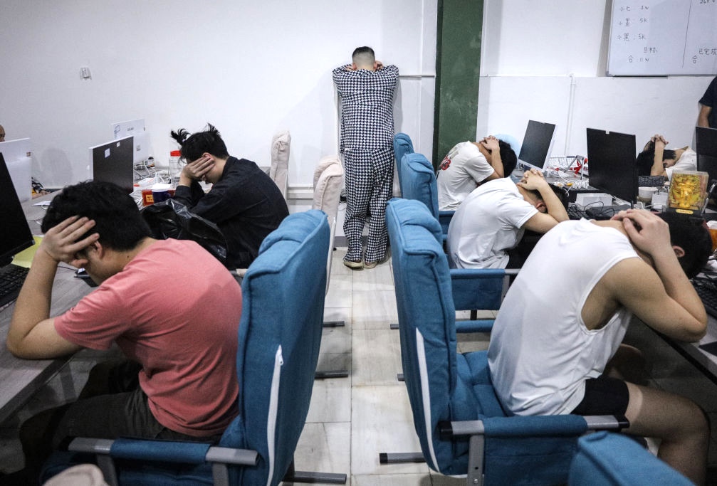 TOPSHOT-INDONESIA-CHINA-CRIME-FRAUD