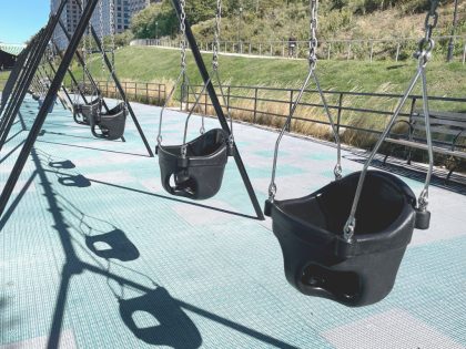 Empty swings, New York City