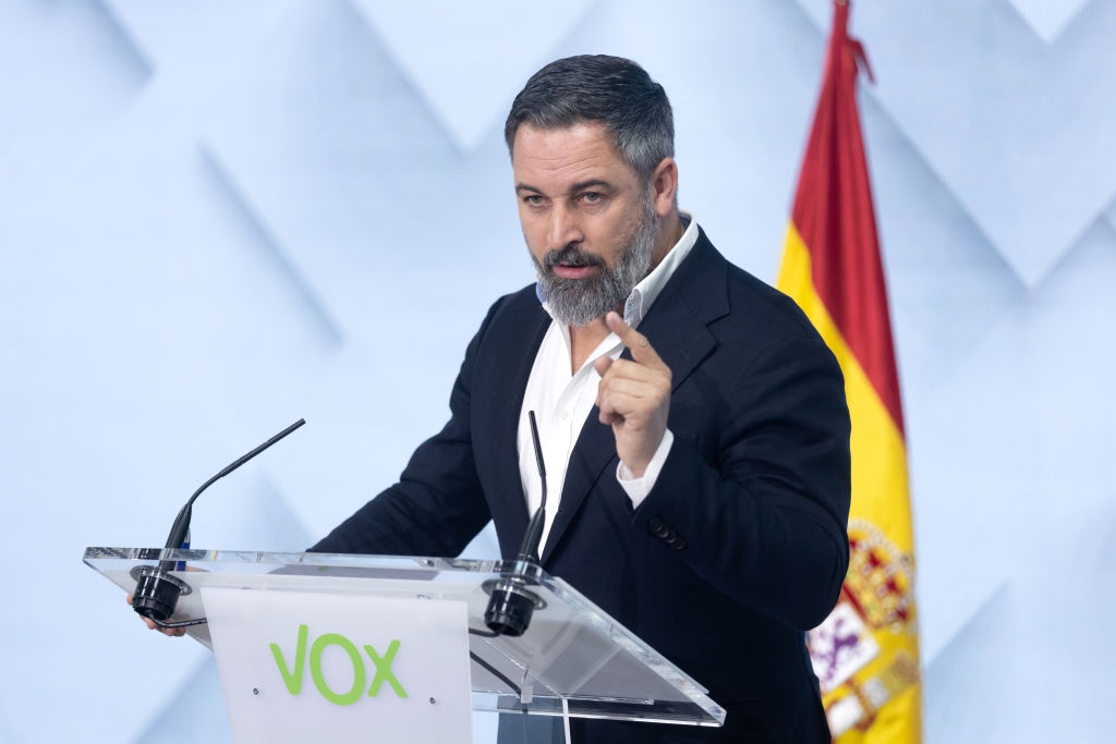 Vox Will Break The Pacts With The Pp If They Accept The Distribution Of Migrant Minors.