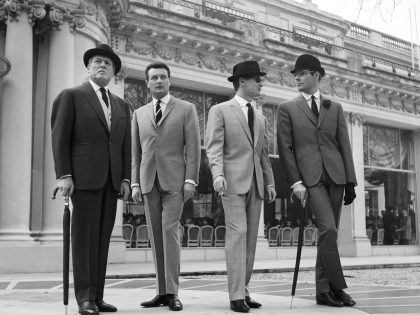 Modeling French Men's Suites