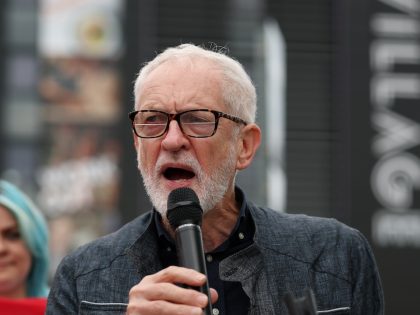 Jeremy Corbyn Attends Picket In Solidarity With Hotel Workers