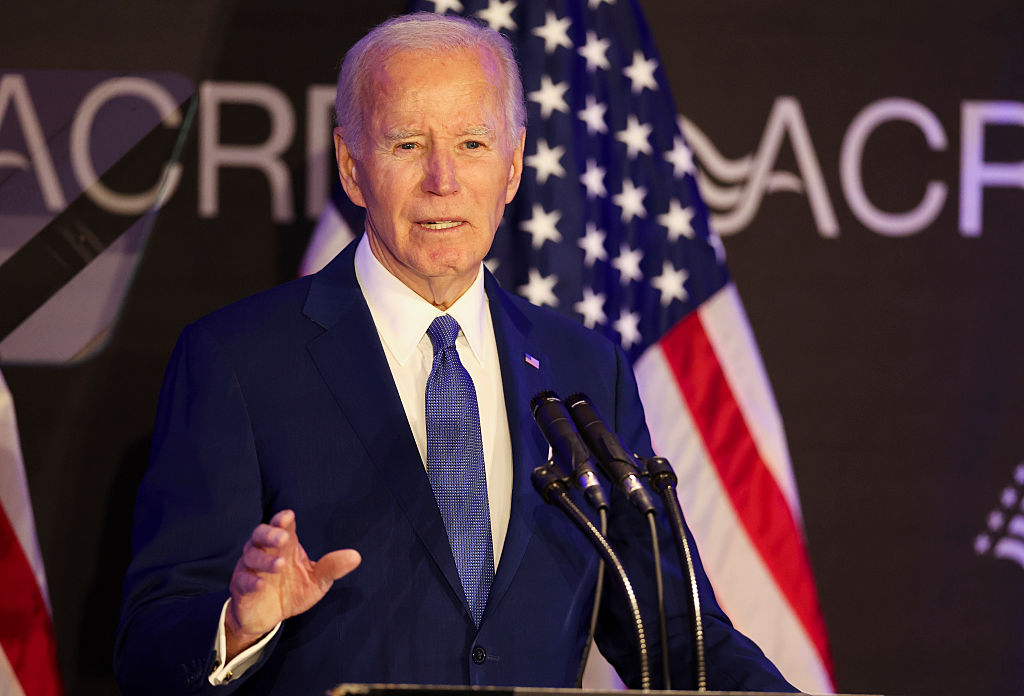 US-NEWS-TRUMP-BIDEN-CLASH-TB