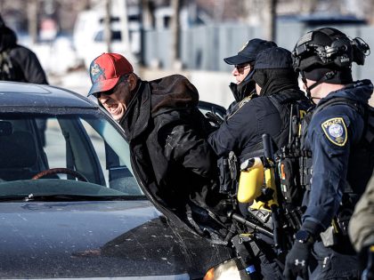 US-IMMIGRATION-ICE-SHOOTING