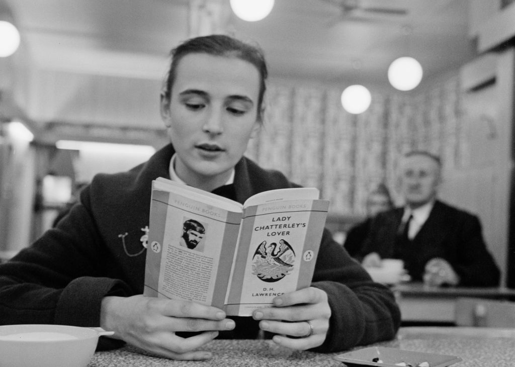 jacobin.com - Ned Rust - Publishers Killed the Paperback, Then Blamed Readers