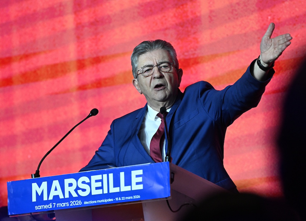 TOPSHOT-FRANCE-ELECTION-MUNICIPAL2026