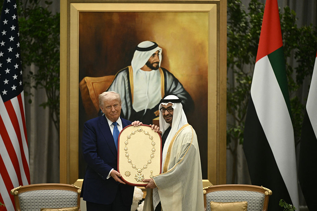 TOPSHOT-UAE-US-DIPLOMACY-TRUMP