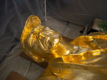 US-POLITICS-ARTS-SCULPTURE-CRYPTO